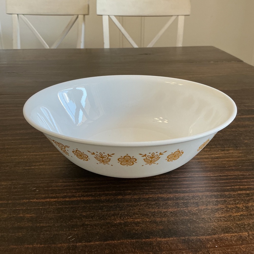 Corelle Butterfly Gold 8.5 Inch Serving Bowl Vintage Vitrelle White Gold Floral